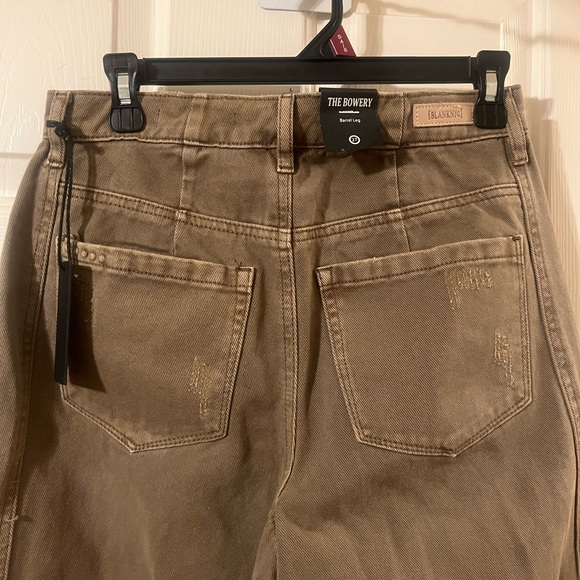 NWT Blank NYC High Waist Relaxed Fit The Bowery Barrel Leg Pants Size 27 - Picture 9 of 14